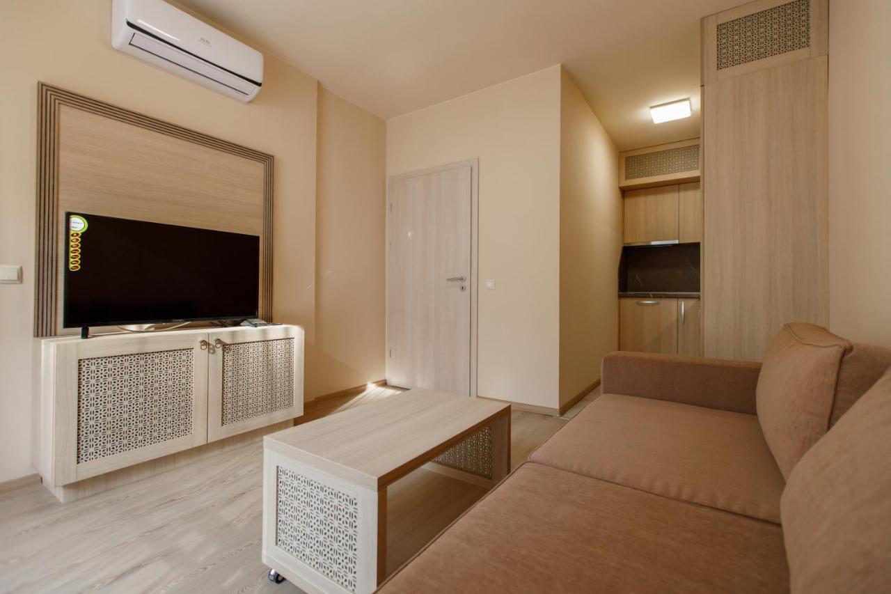 Private Apartments In Argisht Partez Golden Sands Ngoại thất bức ảnh