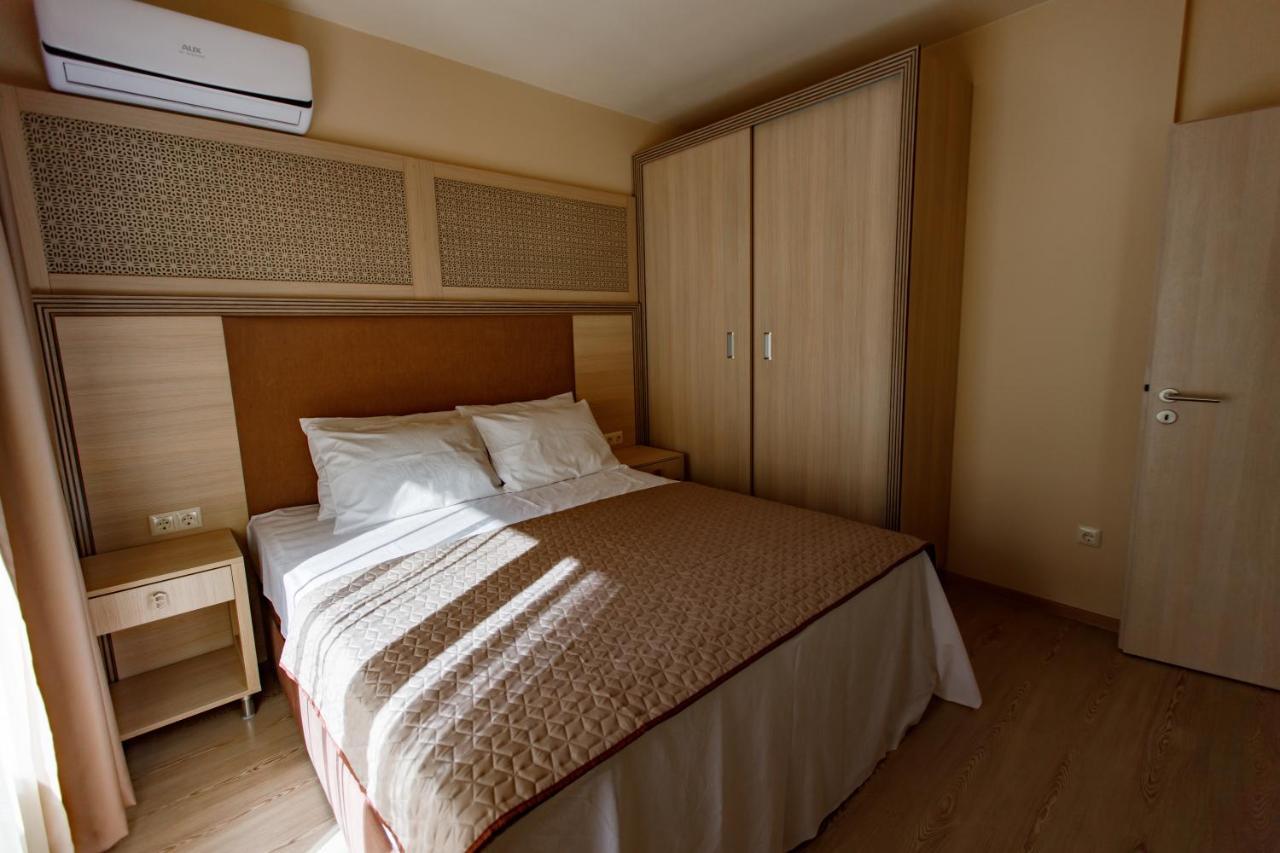 Private Apartments In Argisht Partez Golden Sands Ngoại thất bức ảnh