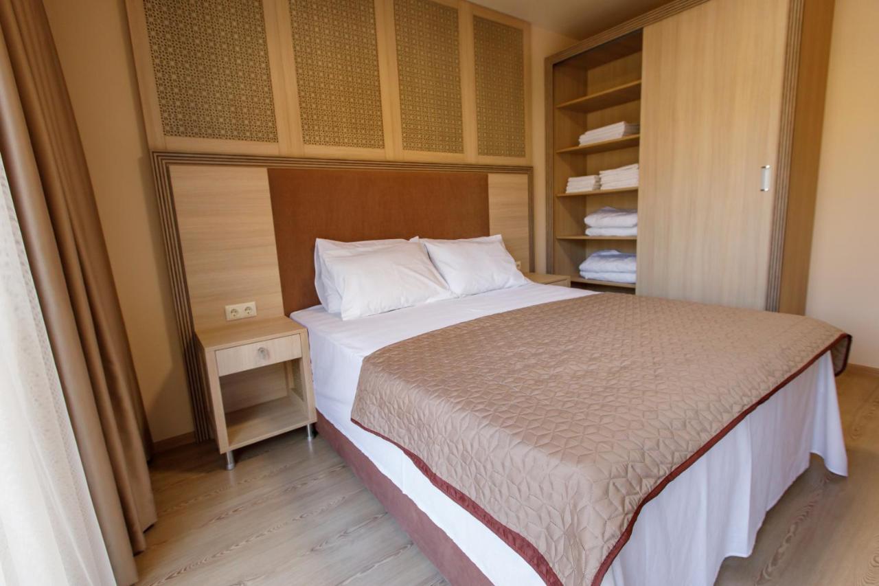 Private Apartments In Argisht Partez Golden Sands Ngoại thất bức ảnh